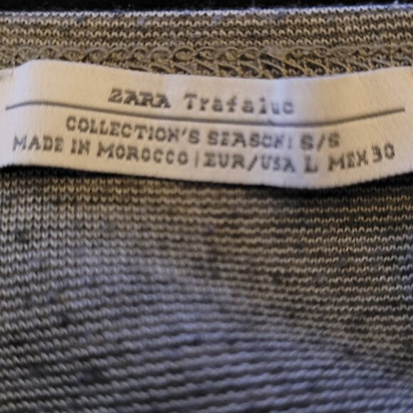 ZARA Short Sleeve V-Neck Grey Top Size Large - Picture 3 of 4